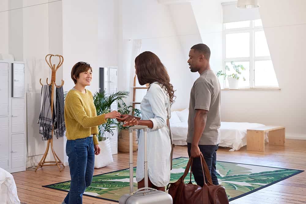 Airbnb-Insurance Airbnb-Insurance